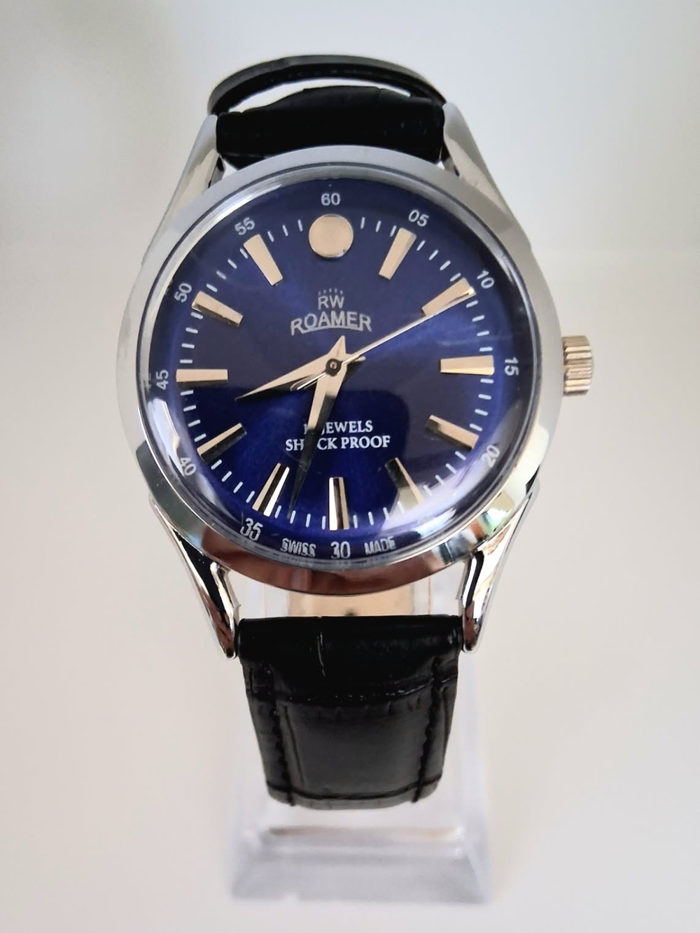 Men's Blue Dial Leather Strap Watch - Elegant Black Strap